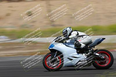 media/May-09-2022-Moto Forza (Mon) [[0226cf3505]]/Group A/A 120pm Skidpad/